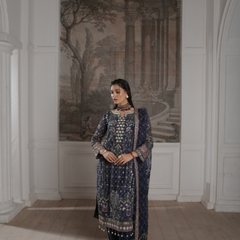 Noors GLAMOURA 08 black Pakistani chiffon suit detail