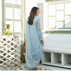 AMAIRA 06