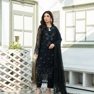 AMAIRA 04